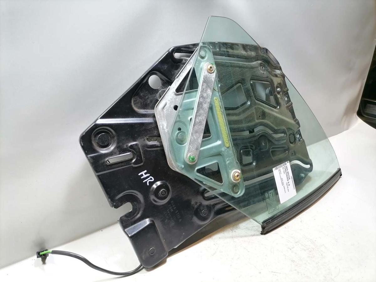 Audi 80 Cabriolet orginal Fensterheber hinten rechts mit Scheibe Bj.1991 Audi 80 Cabriolet orginal Fensterheber hinten rechts mit Scheibe Bj.1991